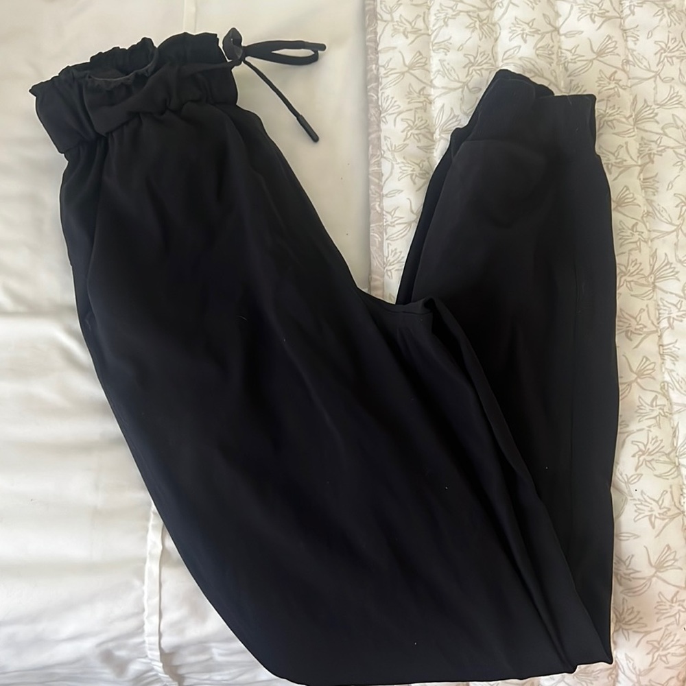 Lululemon Joggers size 0